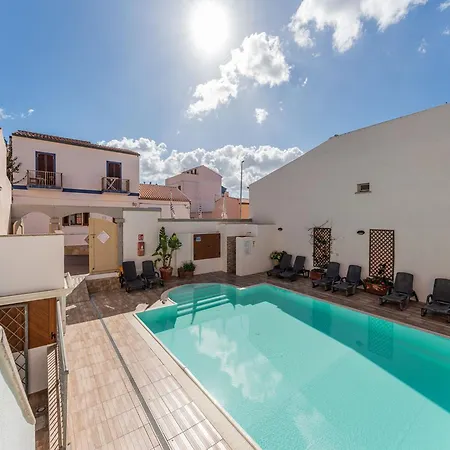Comfy 4 Guest With Pool Apartman Santa Teresa Gallura